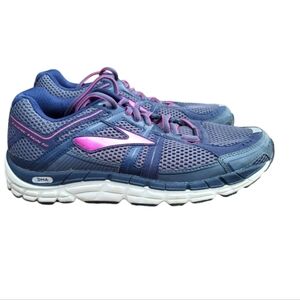 Brooks Addiction 12 Athletic Run Walk Tennis Shoe Sneaker Blue Pink Women 9.5
